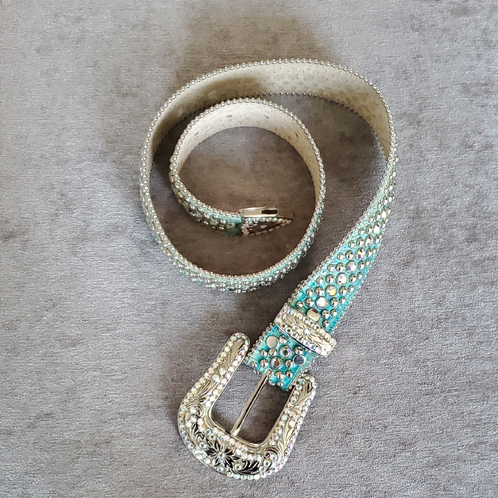 Exquisite b.b. simon Belt In Turquoise Italian Leather With Swarovski Crystals